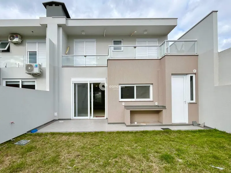 Casa à venda no Camobi: 