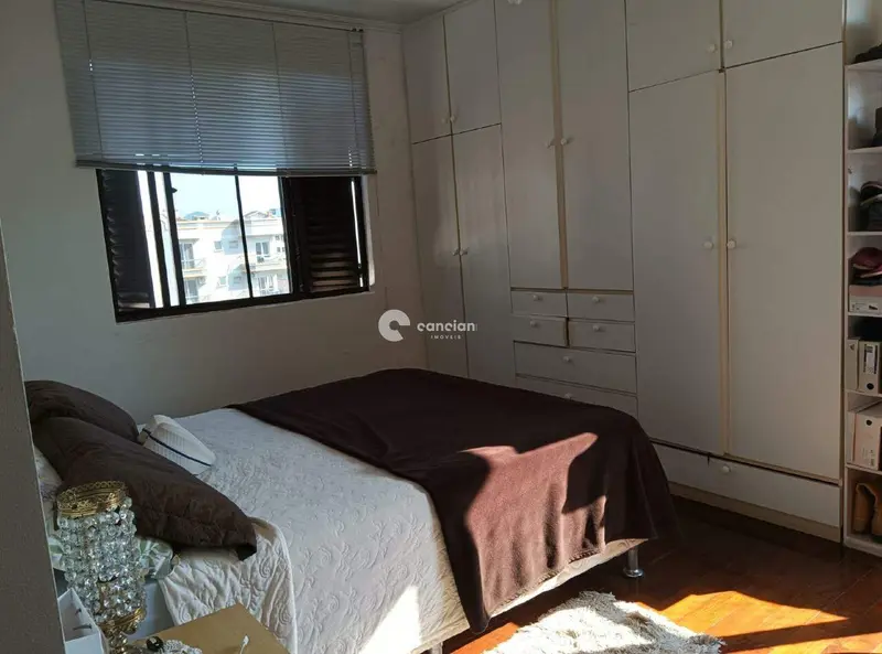 Duplex à venda no Camobi: 