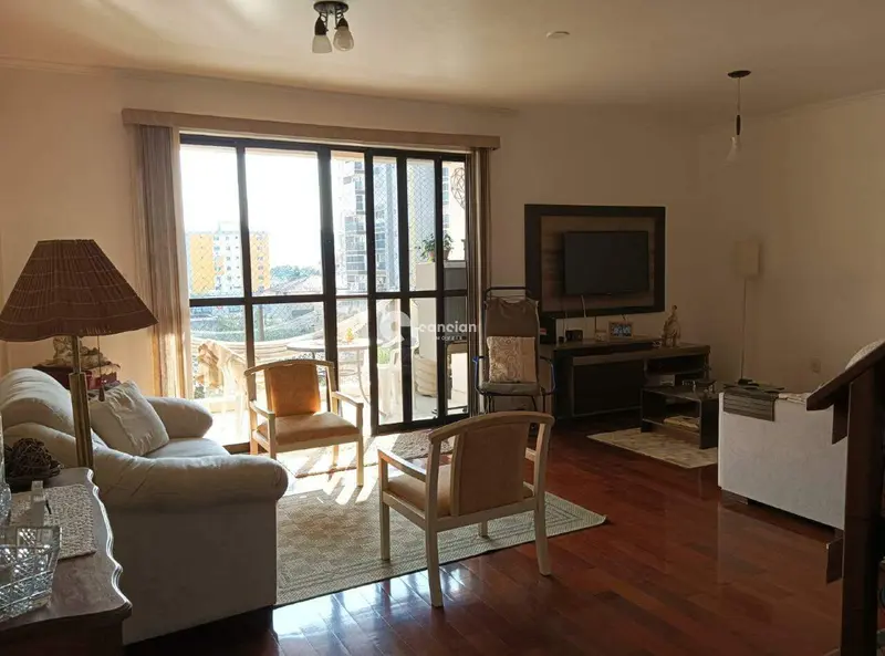 Duplex à venda no Camobi: 