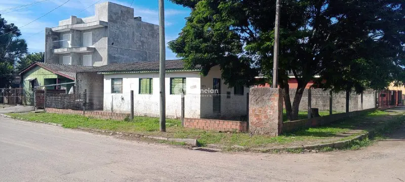 Terreno à venda no Pinheiro Machado: 