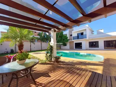Casa para aluguel no Camobi: 
