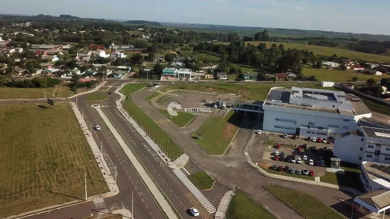 Terreno à venda no Pinheiro Machado: