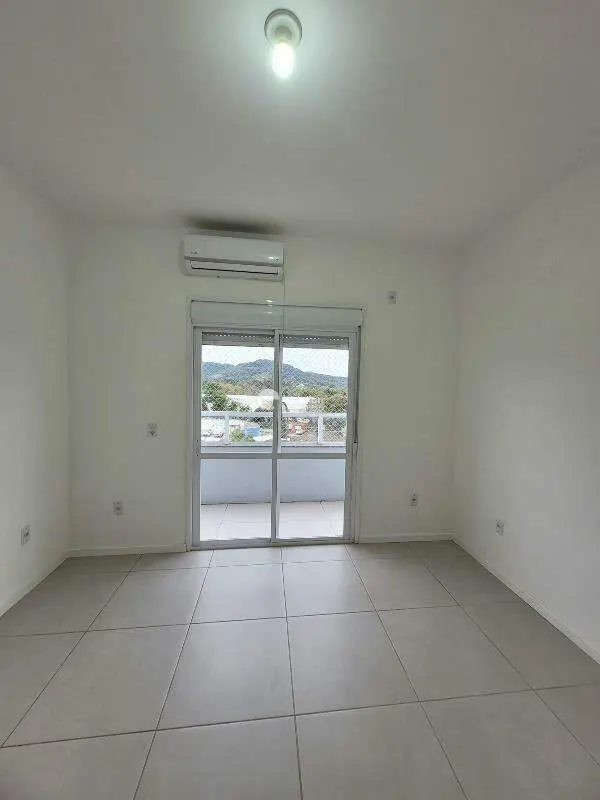 Apartamento à venda no Camobi: 