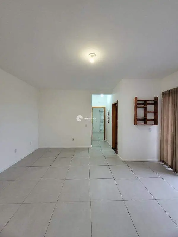 Apartamento à venda no Camobi: 
