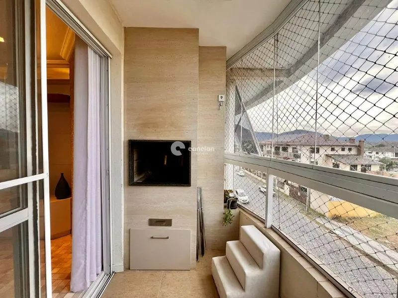 Apartamento à venda no Camobi: 