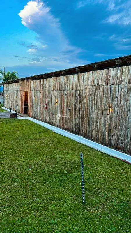 Ponto Comercial para aluguel no Camobi: 