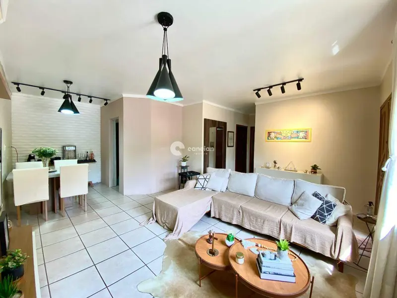 Casa à venda no Camobi: 