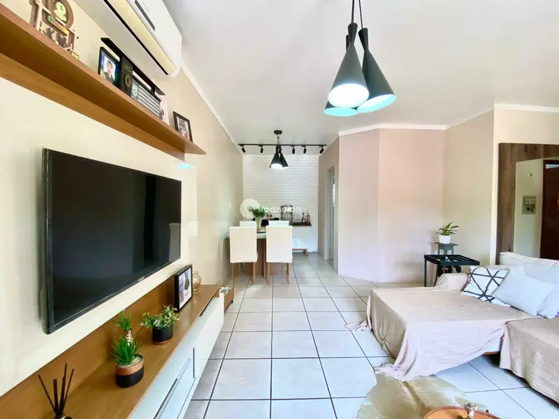 Casa à venda no Camobi: 