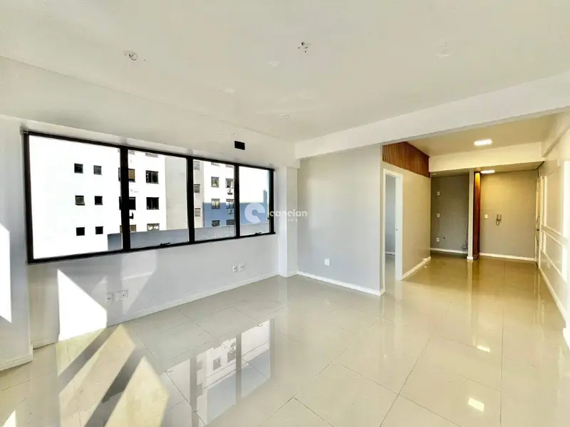 Sala Comercial à venda no Nossa Senhora das Dores: 