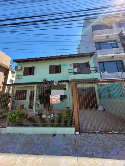 Casa para aluguel no Camobi: 