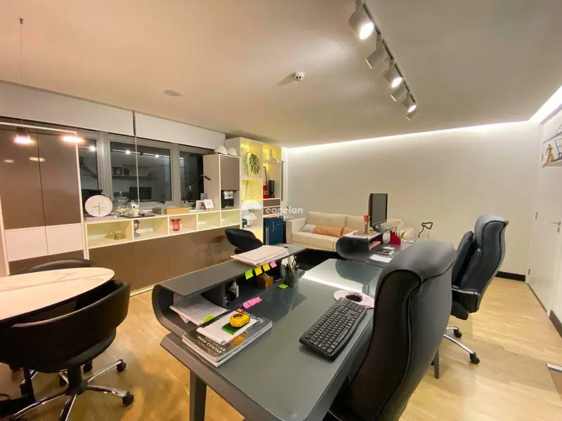 Sala Comercial à venda no Centro: 