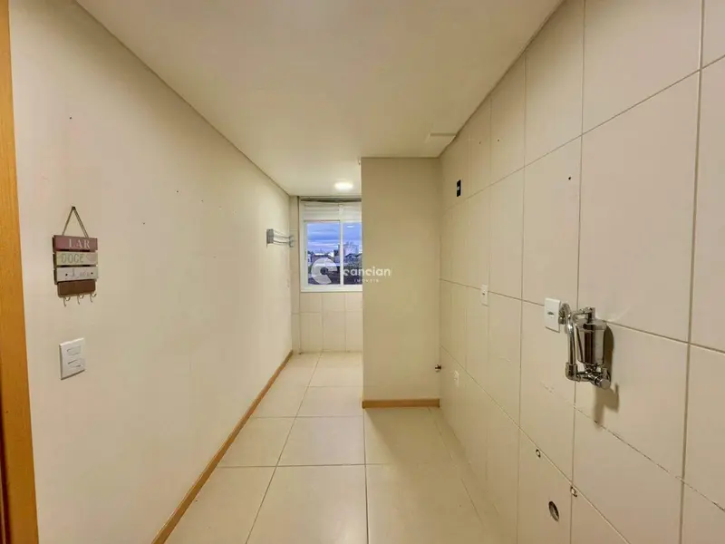 Apartamento à venda no Camobi: 