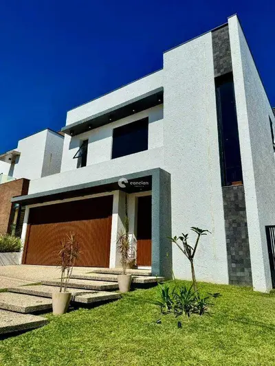 Casa de Condomínio à venda no Tomazetti: 