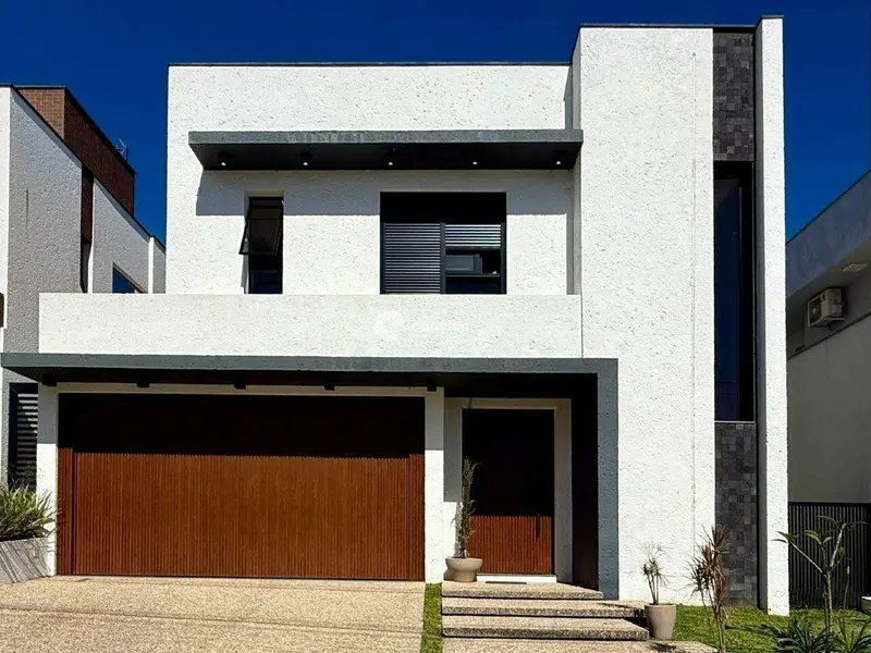 Casa de Condomínio à venda no Tomazetti: 