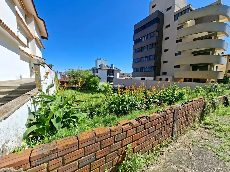 Terreno à venda no Nossa Senhora de Lourdes: 