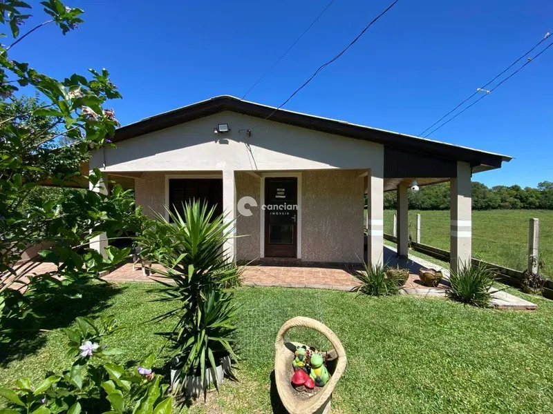 Casa à venda no Interior : 