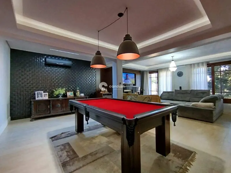Casa à venda no Camobi: 