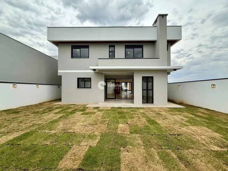 Casa de Condomínio à venda no Camobi: 