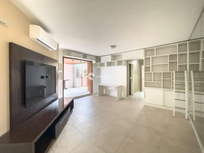 Apartamento para aluguel no Centro: 