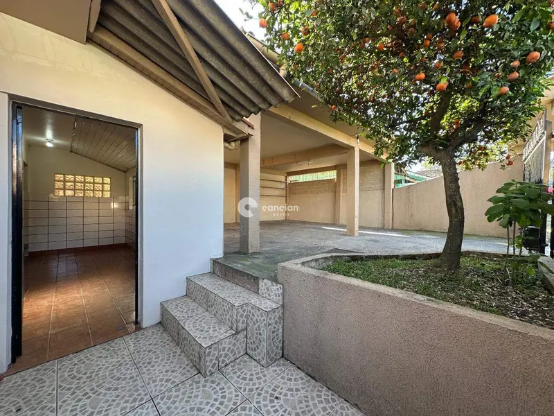 Casa à venda no Juscelino Kubitschek: 