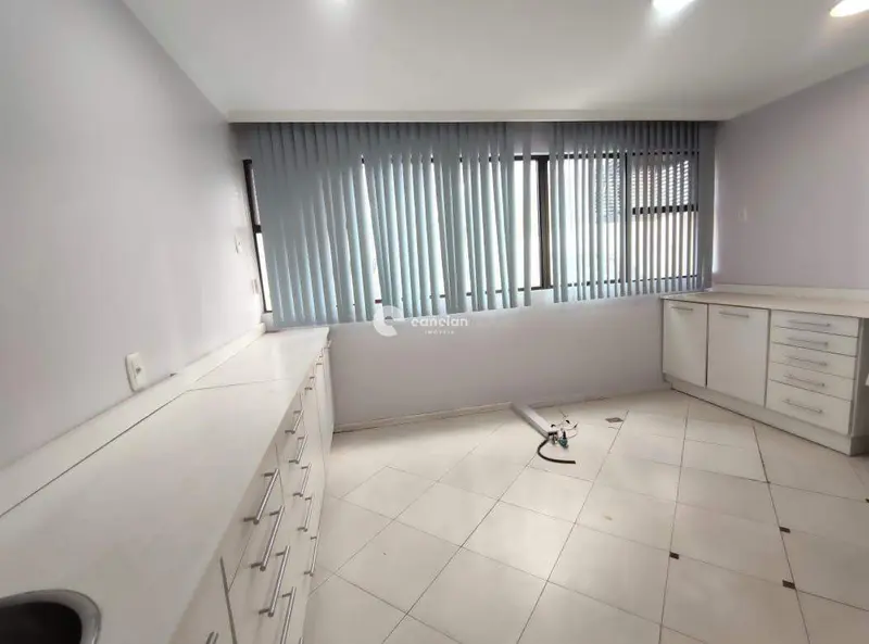 Sala Comercial à venda no Centro: 