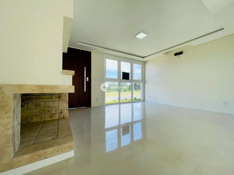 Casa de Condomínio para aluguel no Tomazetti: 