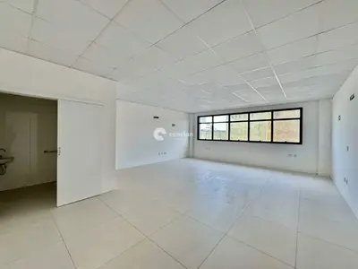 Sala Comercial para aluguel no Centro: 