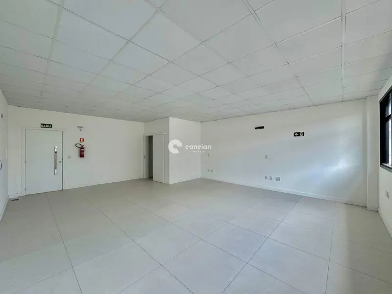 Sala Comercial à venda no Centro: 