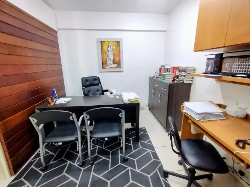 Sala Comercial à venda no Centro: 