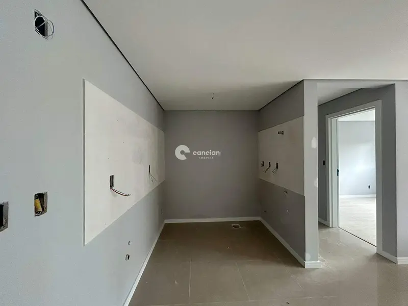 Apartamento à venda no Camobi: 