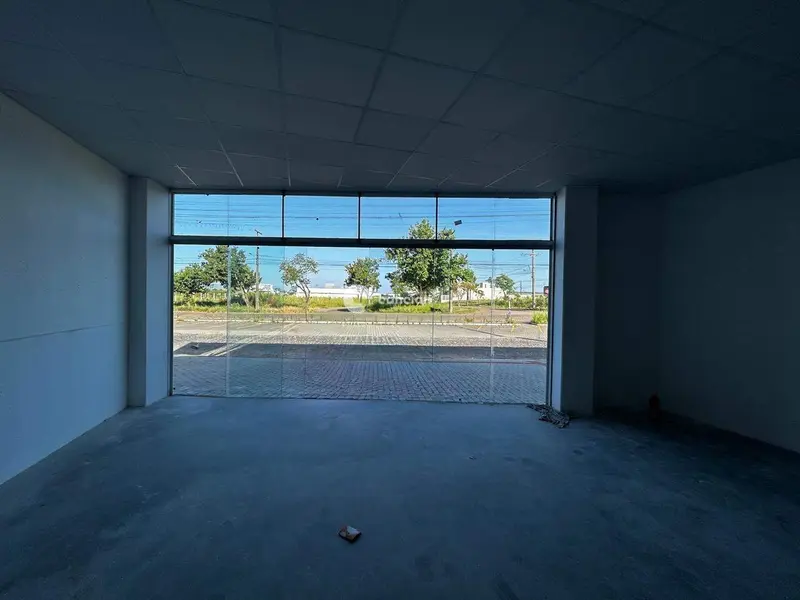 Sala Comercial à venda no Camobi: 