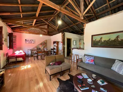 Casa à venda no Centro: 