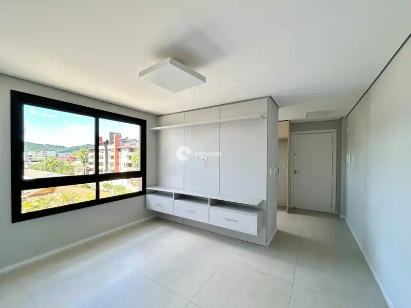 Apartamento à venda no Camobi: 