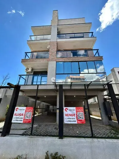 Apartamento à venda no Camobi: 
