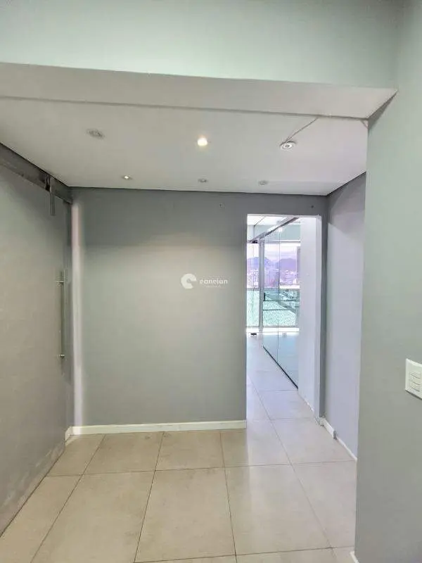 Sala Comercial à venda no Centro: 