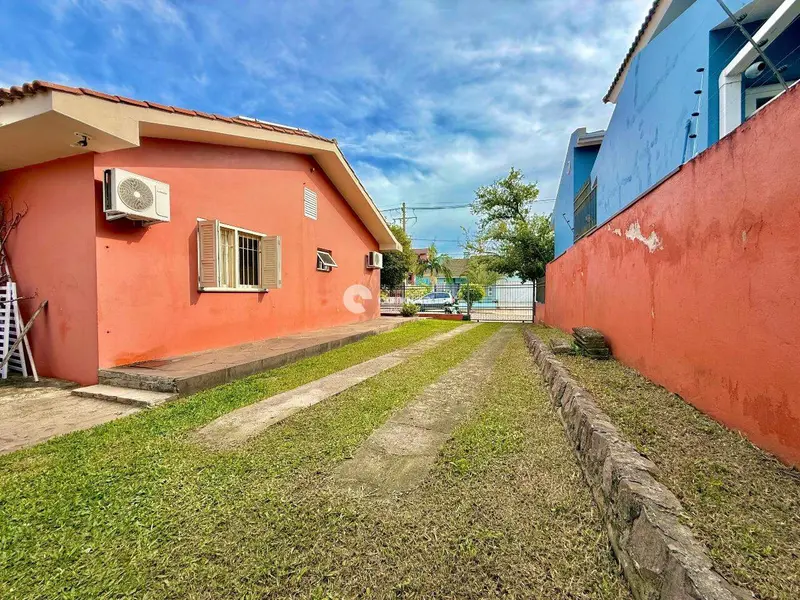 Casa à venda no Camobi: