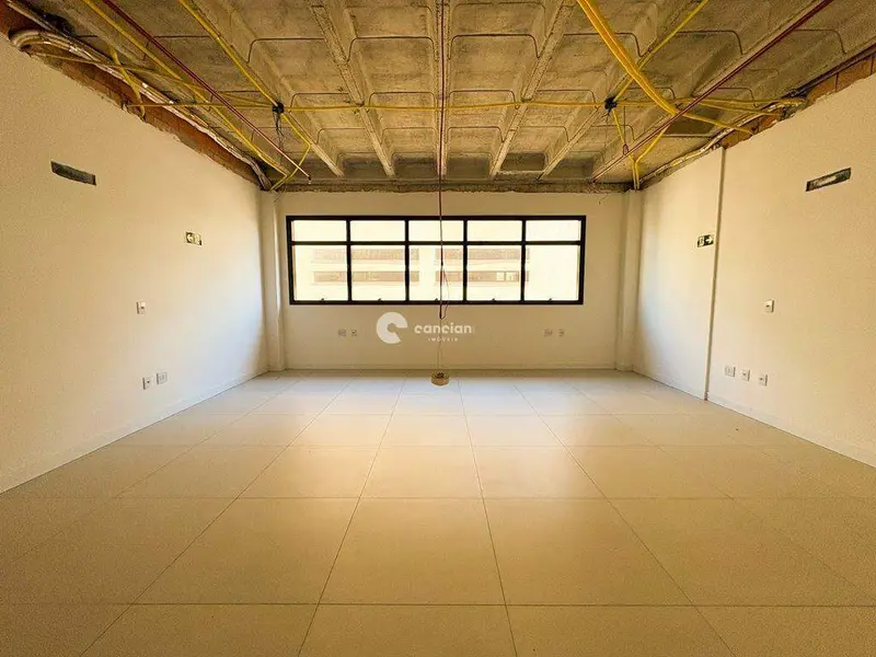 Sala Comercial à venda no Centro: 