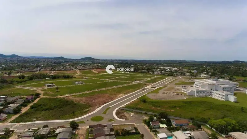 Terreno à venda no Pinheiro Machado: 