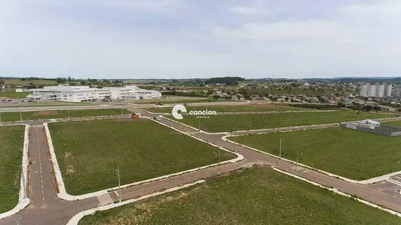 Terreno à venda no Pinheiro Machado: 