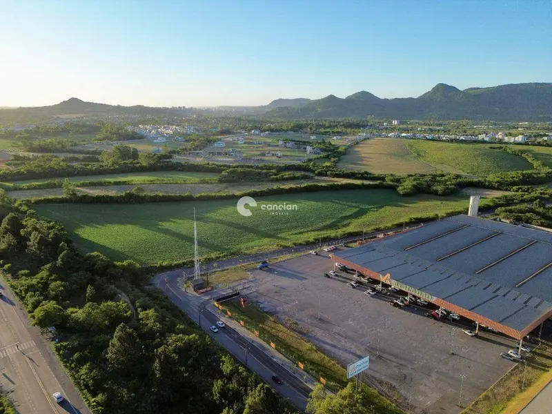 Área Rural à venda no Camobi: 