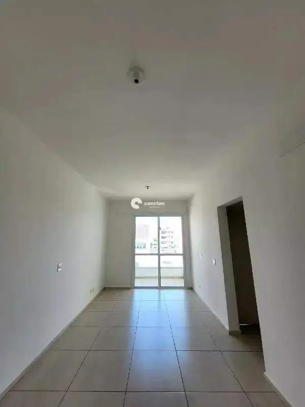 Apartamento à venda no Camobi: 