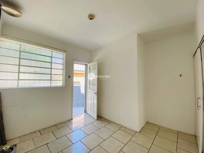 Casa à venda no Centro: 