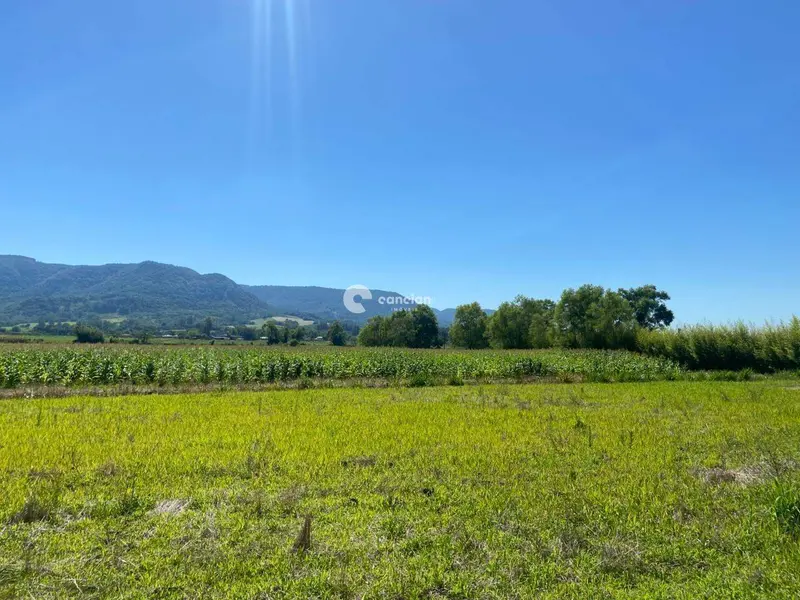 Área Rural à venda no Interior: 