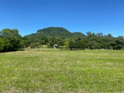 Área Rural à venda no Interior: 