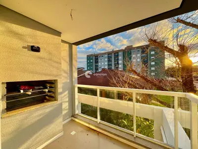 Apartamento à venda no Camobi: 