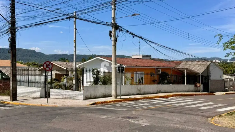 Casa à venda no Juscelino Kubitschek: 