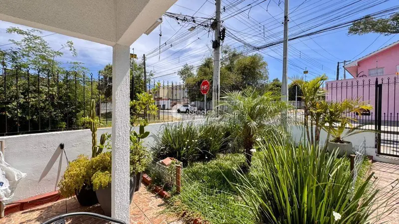 Casa à venda no Juscelino Kubitschek: 