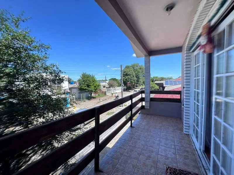 Casa à venda no Camobi: 