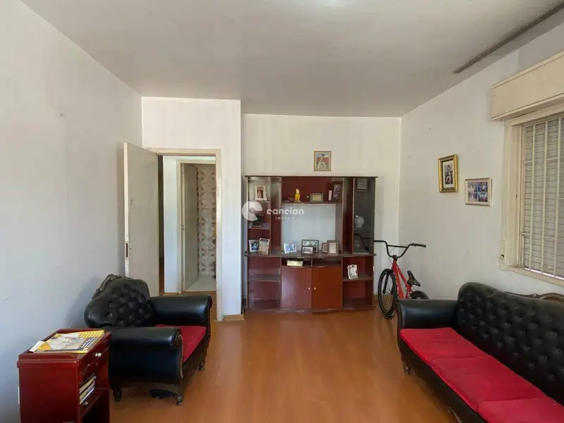 Casa à venda no Passo D'Areia: 