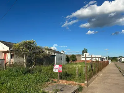 Terreno à venda no Pé de Plátano: 